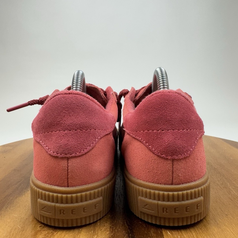 New NWT Womens Reef Lay Day Seas Red Suede Casual Gum Sneakers Shoes Size 9 M - Picture 4 of 12